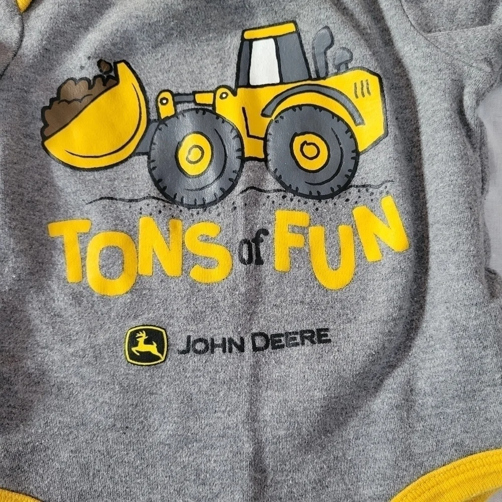 John Deere NWOT grey w/ yellow trim 